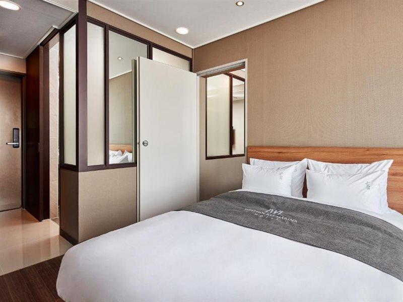 Western Bay Marina Hotel 平沢市 エクステリア 写真