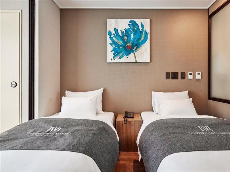 Western Bay Marina Hotel 平沢市 エクステリア 写真