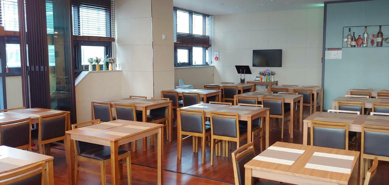 Western Bay Marina Hotel 平沢市 エクステリア 写真