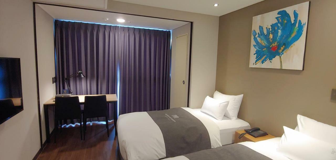 Western Bay Marina Hotel 平沢市 エクステリア 写真