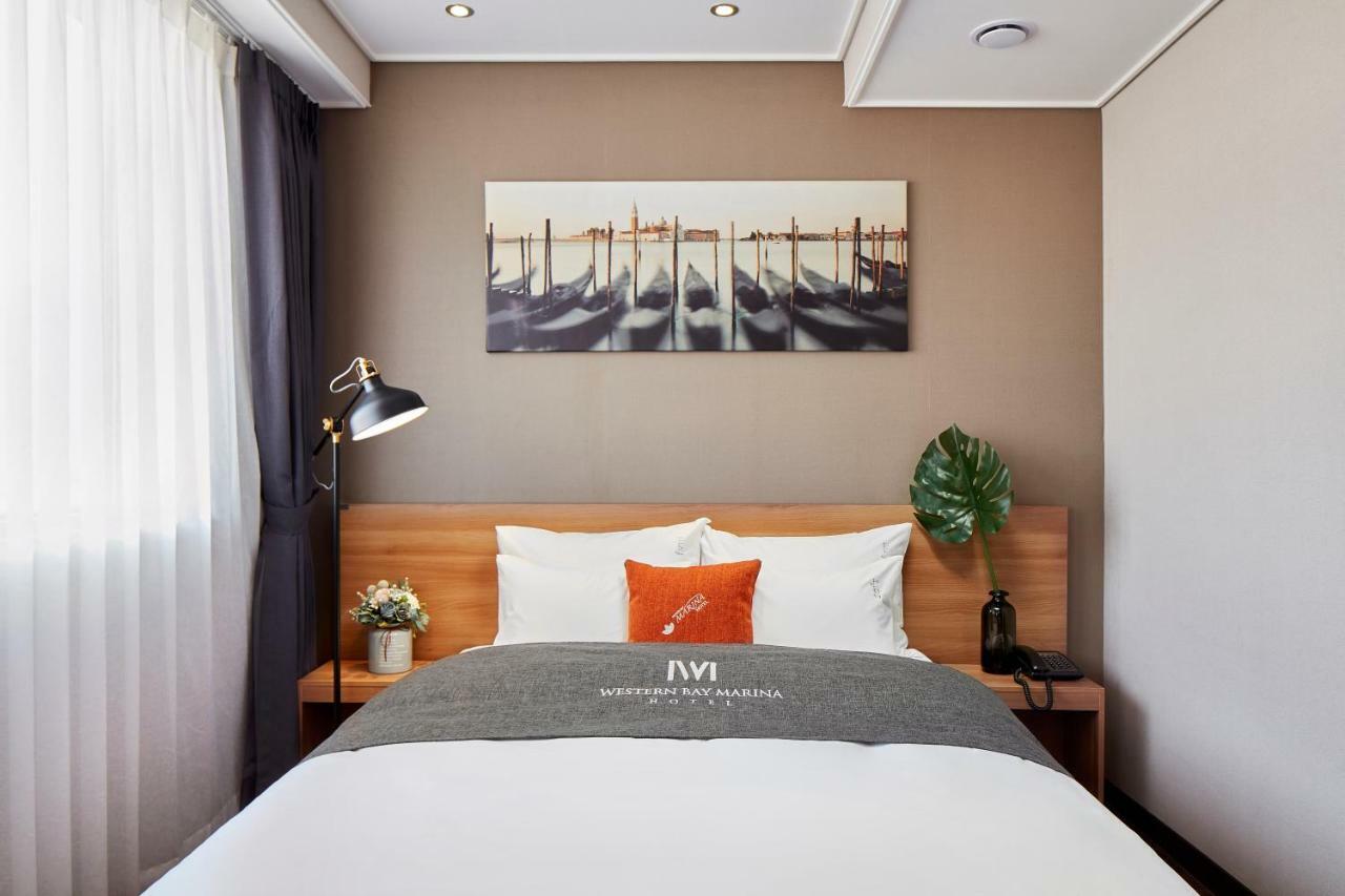 Western Bay Marina Hotel 平沢市 エクステリア 写真